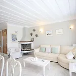 Apartment Thalassaki House
