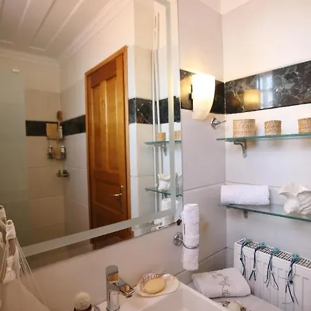 Thalassaki House Apartament *