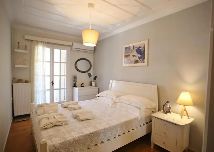 Апартаменты Thalassaki House *